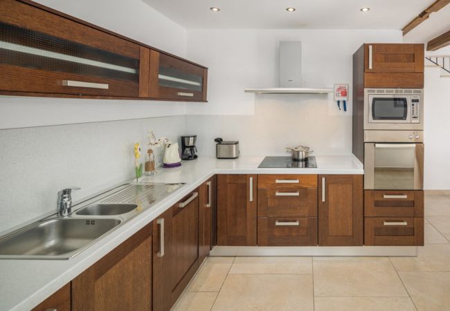 Villa in Baredine - Villa Morgan for 8 people in Central Istria with 45 m2 heated pool & pet friendly Villa in Baredine - Villa Morgan for 8 people in Central Istria with 45 m2 heated pool & pet friendly