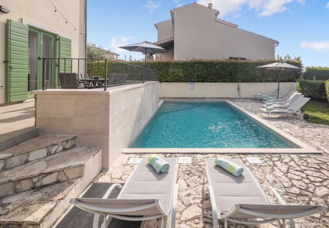 Villa in Baredine - Villa Morgan for 8 people in Central Istria with 45 m2 heated pool & pet friendly Villa in Baredine - Villa Morgan for 8 people in Central Istria with 45 m2 heated pool & pet friendly