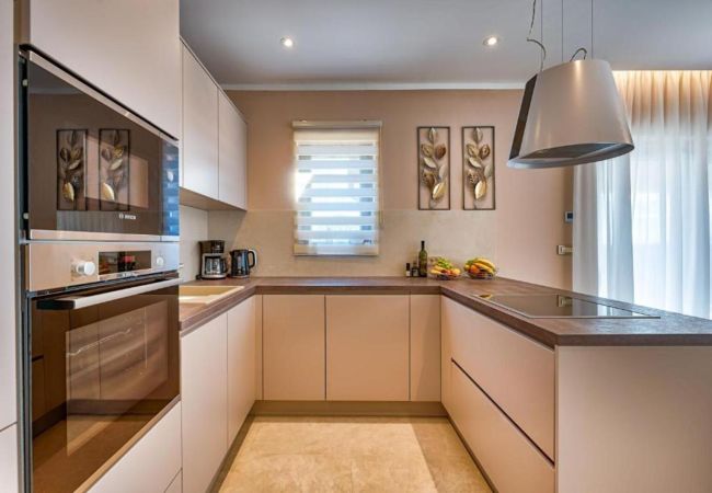 Villa in Salakovci - Villa Astrid near Labin - Rabac for 11 people with 55 m2 private pool & sea view - pet friendly Villa in Salakovci - Villa Astrid near Labin - Rabac for 11 people with 55 m2 private pool & sea view - pet friendly