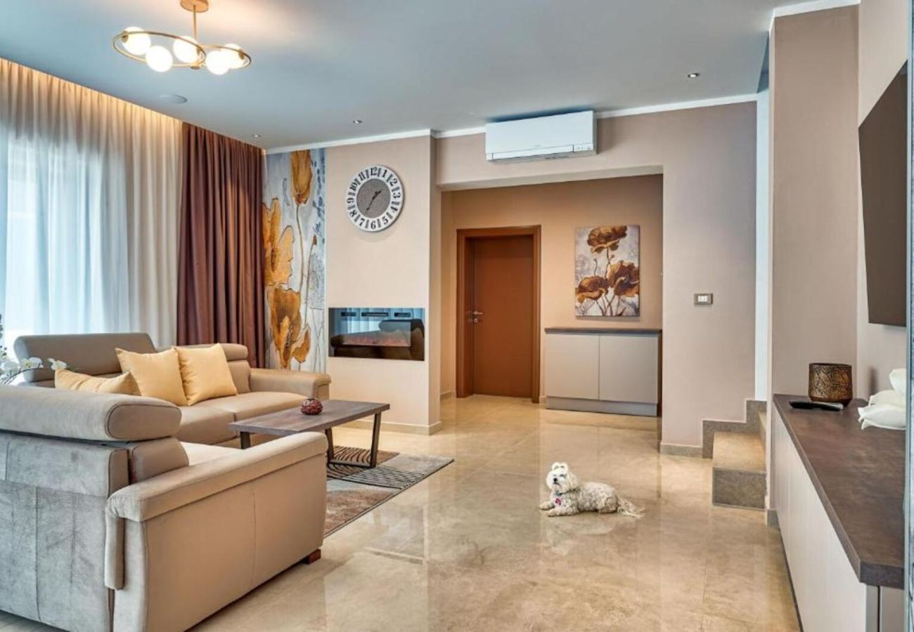 Villa in Salakovci - Villa Astrid near Labin - Rabac for 11 people with 55 m2 private pool & sea view - pet friendly