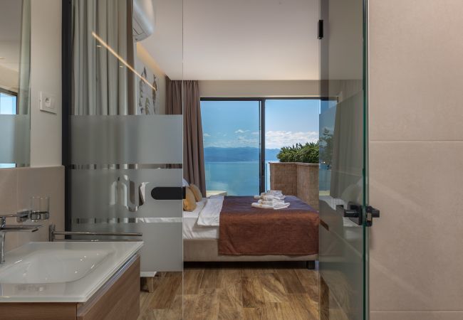 Villa in Poljane - Luxury Villa AltaVista near Opatija for 8 people with wellness, private mini golf court & amazing sea view Villa in Poljane - Luxury Villa AltaVista near Opatija for 8 people with wellness, private mini golf court & amazing sea view