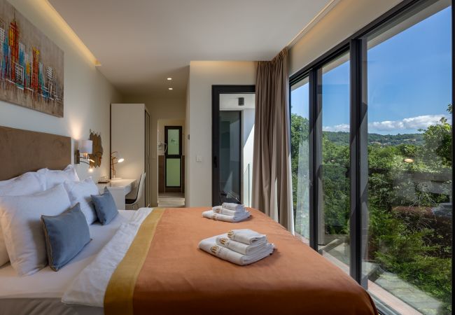 Villa in Poljane - Luxury Villa AltaVista near Opatija for 8 people with wellness, private mini golf court & amazing sea view Villa in Poljane - Luxury Villa AltaVista near Opatija for 8 people with wellness, private mini golf court & amazing sea view