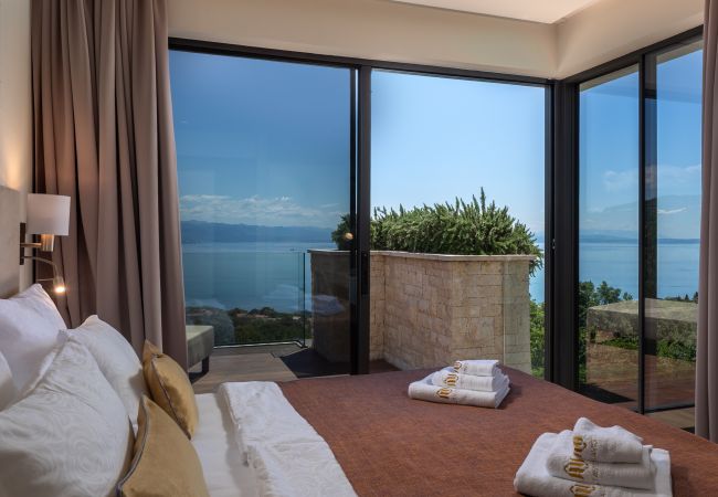 Villa in Poljane - Luxury Villa AltaVista near Opatija for 8 people with wellness, private mini golf court & amazing sea view Villa in Poljane - Luxury Villa AltaVista near Opatija for 8 people with wellness, private mini golf court & amazing sea view