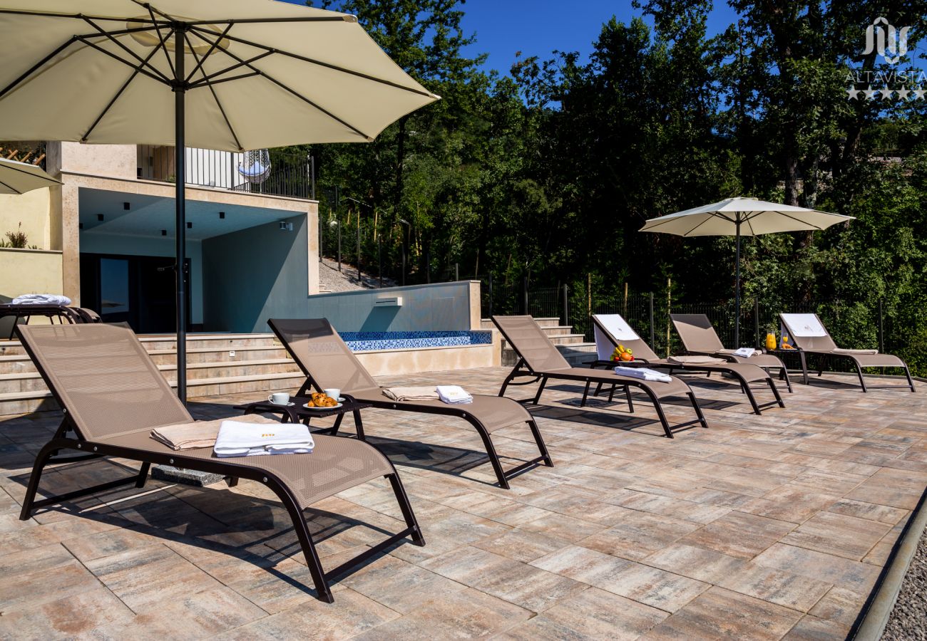 Villa in Poljane - Luxury Villa AltaVista near Opatija for 8 people with wellness, private mini golf court & amazing sea view