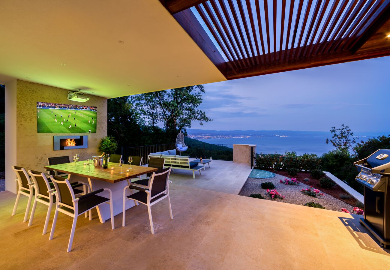 Villa in Poljane - Luxury Villa AltaVista near Opatija for 8 people with wellness, private mini golf court & amazing sea view