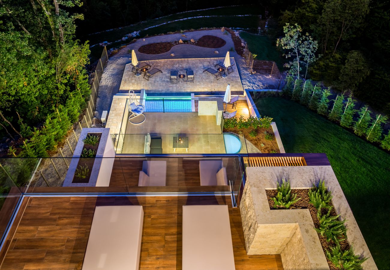 Villa in Poljane - Luxury Villa AltaVista near Opatija for 8 people with wellness, private mini golf court & amazing sea view