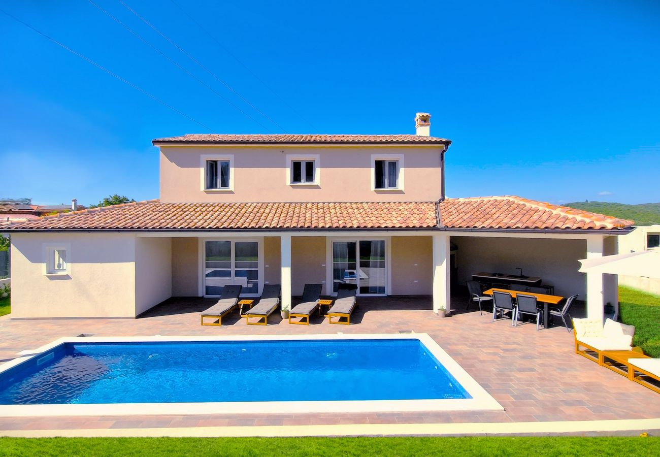 Villa in Rovinjsko Selo - Villa Terrana near Rovinj for 6 people with private pool 
