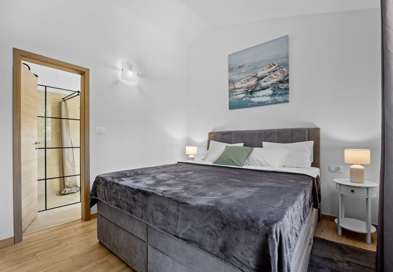 Villa in Rovinjsko Selo - Villa Terrana near Rovinj for 6 people with private pool 