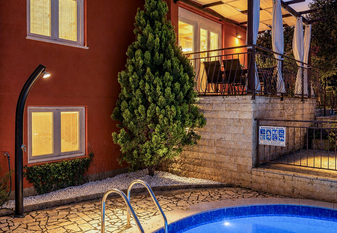 Villa in Montižana - Villa Belvedere for 6 people near Poreč with sea view and pet friendly