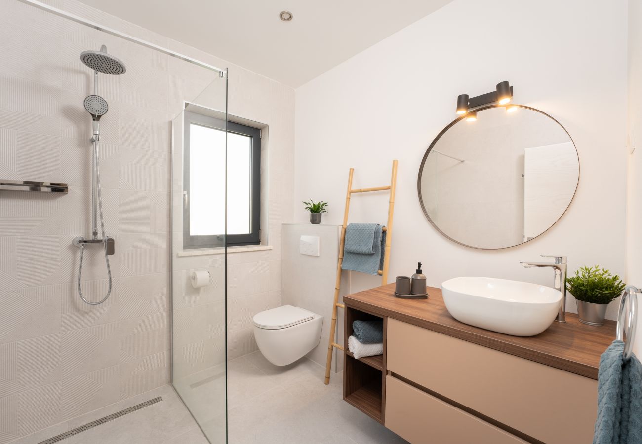 Villa in Kapelica - Villa Animo for 8 people near Labin - Rabac with private pool, children playground & beautiful garden