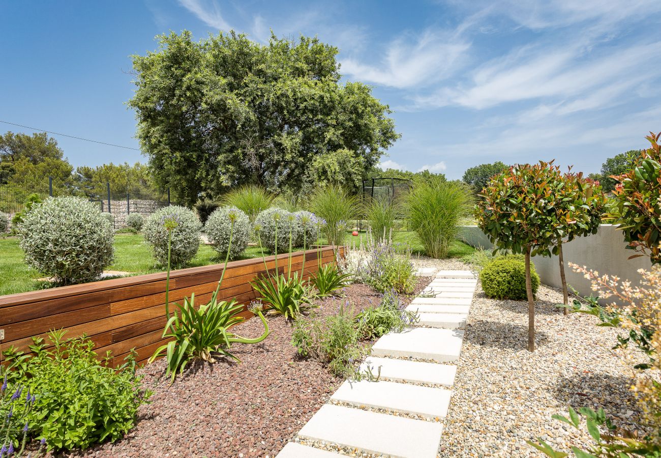 Villa in Banjole - Villa One Way for 8 people near Medulin with heated pool, kids playground & only 200 m from the beach