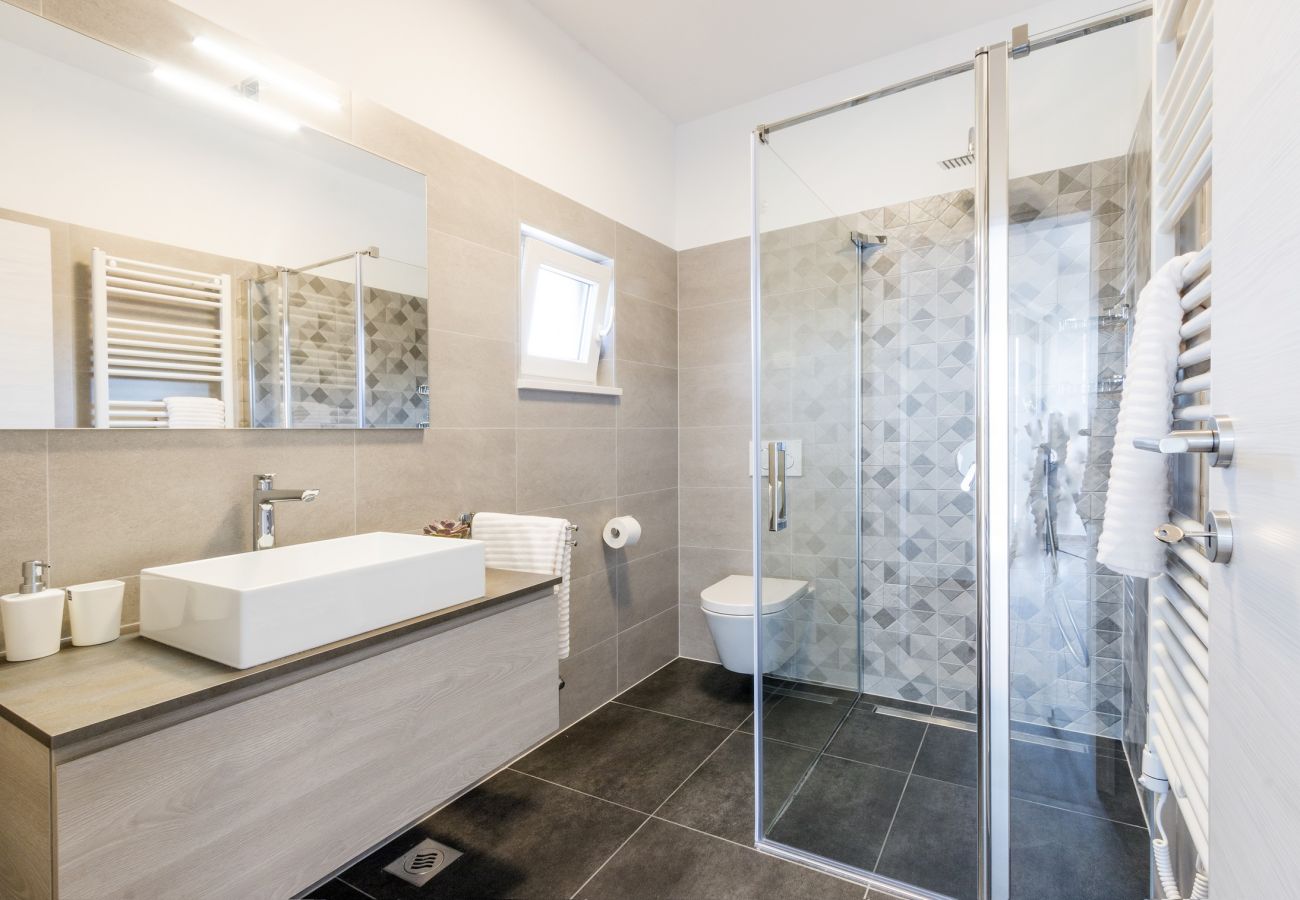 Villa in Pula - Villa Moderna near Pula for 8 people with 32 m2 private pool 