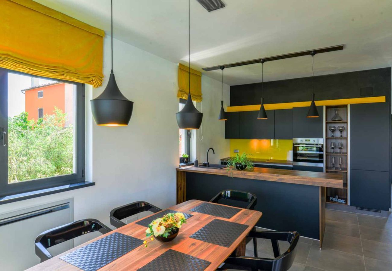 Villa in Buje - Villa Primavera for 8 people in Buje with private pool & pet friendly