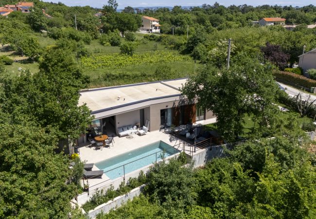 Villa in Presika - Villa Veros for 5 people near Labin - Rabac with private pool & kids playground Villa in Presika - Villa Veros for 5 people near Labin - Rabac with private pool & kids playground