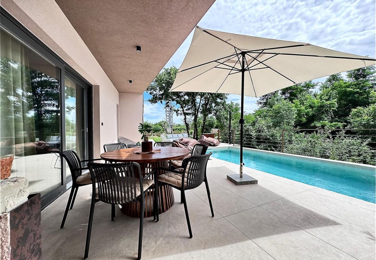 Villa in Presika - Villa Veros for 5 people near Labin - Rabac with private pool & kids playground