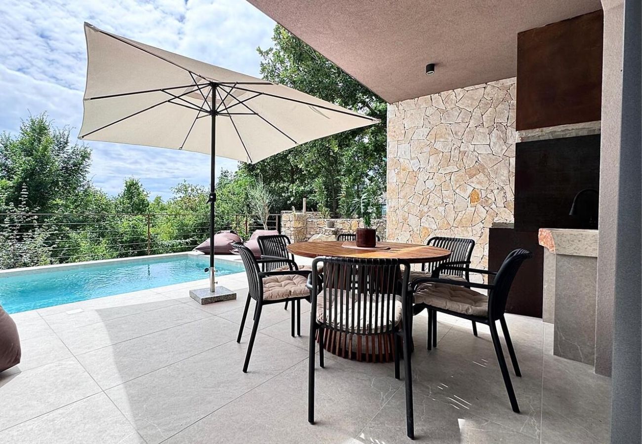 Villa in Presika - Villa Veros for 5 people near Labin - Rabac with private pool & kids playground