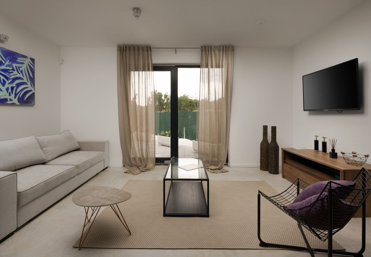 Villa in Divšici - Villa San Polo Max in Central Istria up to 8 people with heated pool & pet friendly