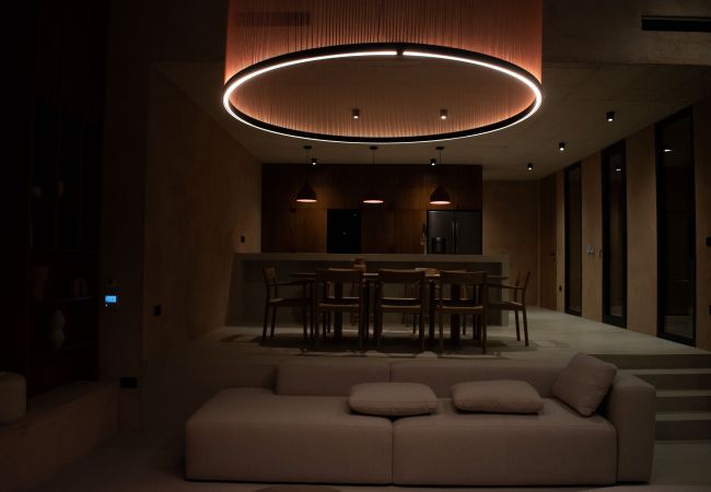 Villa in Žuntici - Villa Arcobaleno for 10 people near Rovinj with 56 m2 heated infinity pool  Villa in Žuntici - Villa Arcobaleno for 10 people near Rovinj with 56 m2 heated infinity pool