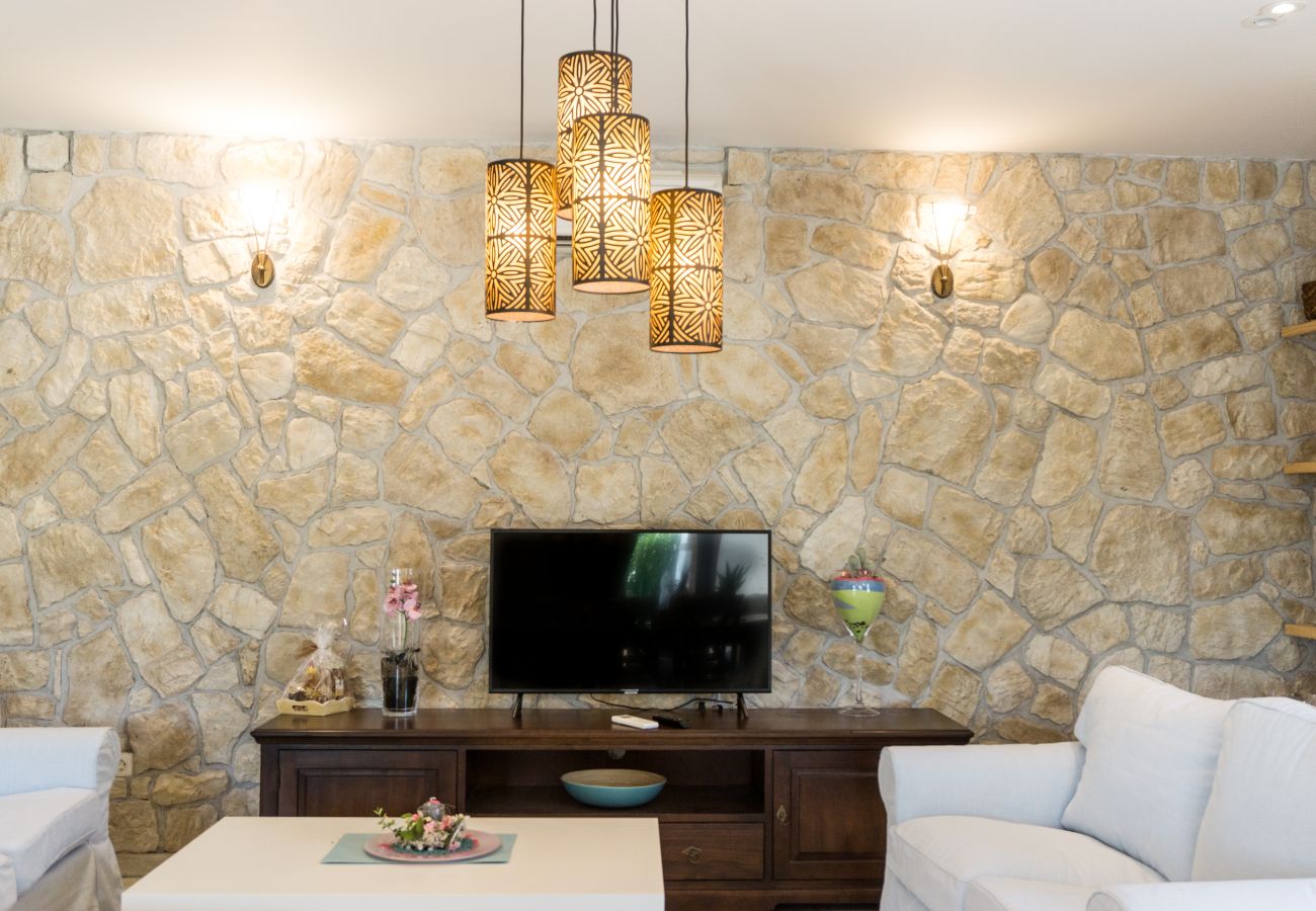 Villa in Smoljanci - Villa Histria Relax for 8 people in Central Istria with sea view and children playground