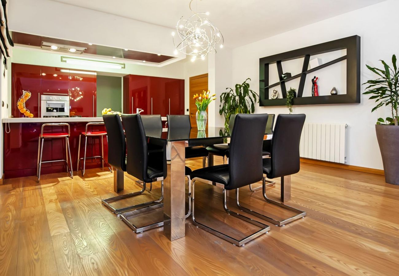Villa in Rovinjsko Selo - Villa Sky near Rovinj for 10 people with private heated pool & children playground