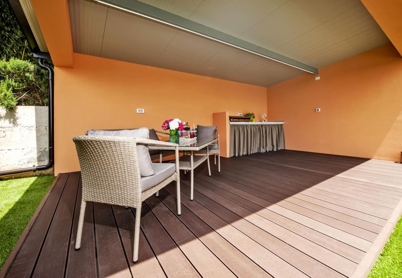 Villa in Rovinjsko Selo - Villa Sky near Rovinj for 10 people with private heated pool & children playground