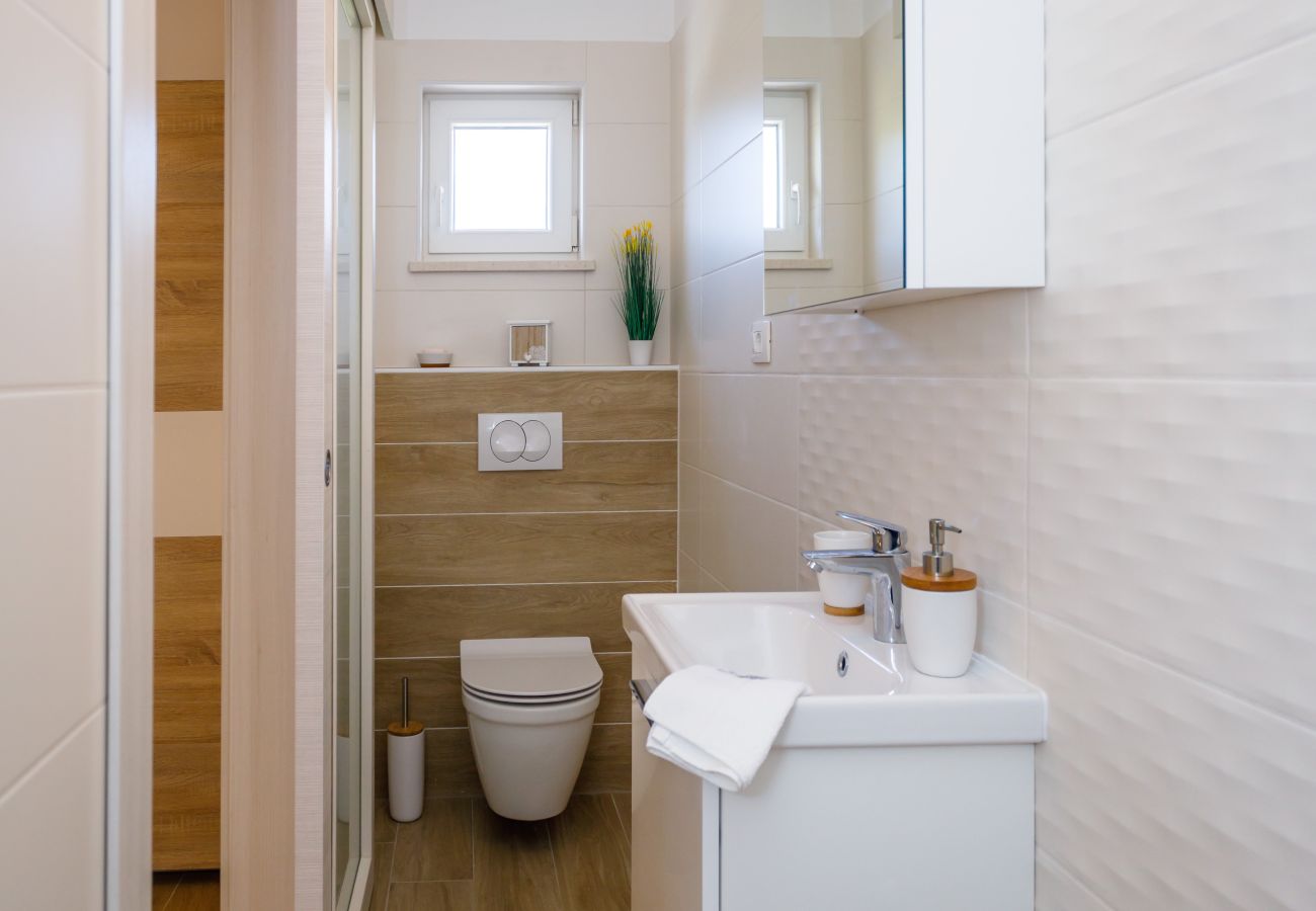 Villa in Opatija - Villa Ivetta for 10 people near Opatija with sea view & children playground