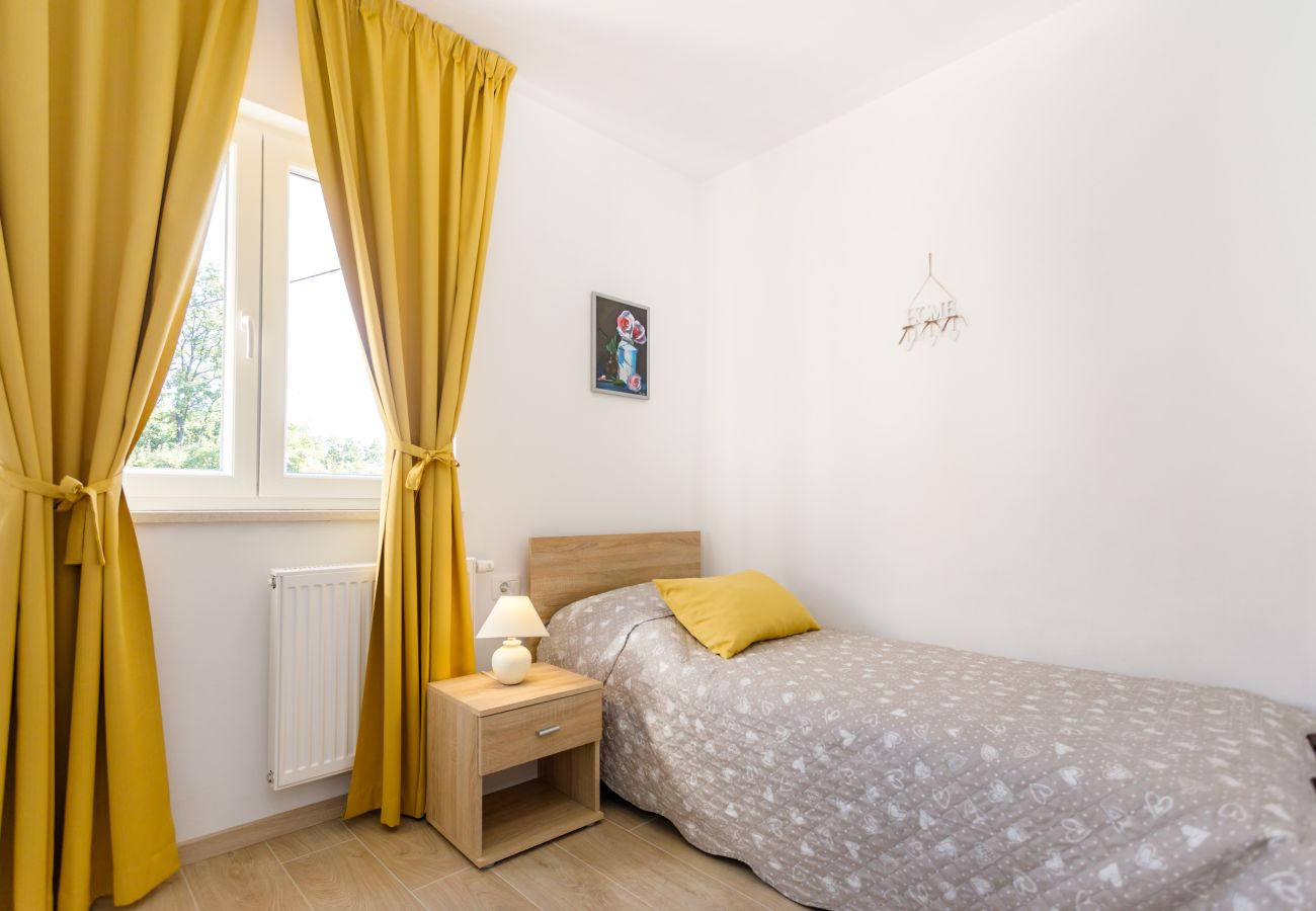 Villa in Opatija - Villa Ivetta for 10 people near Opatija with sea view & children playground