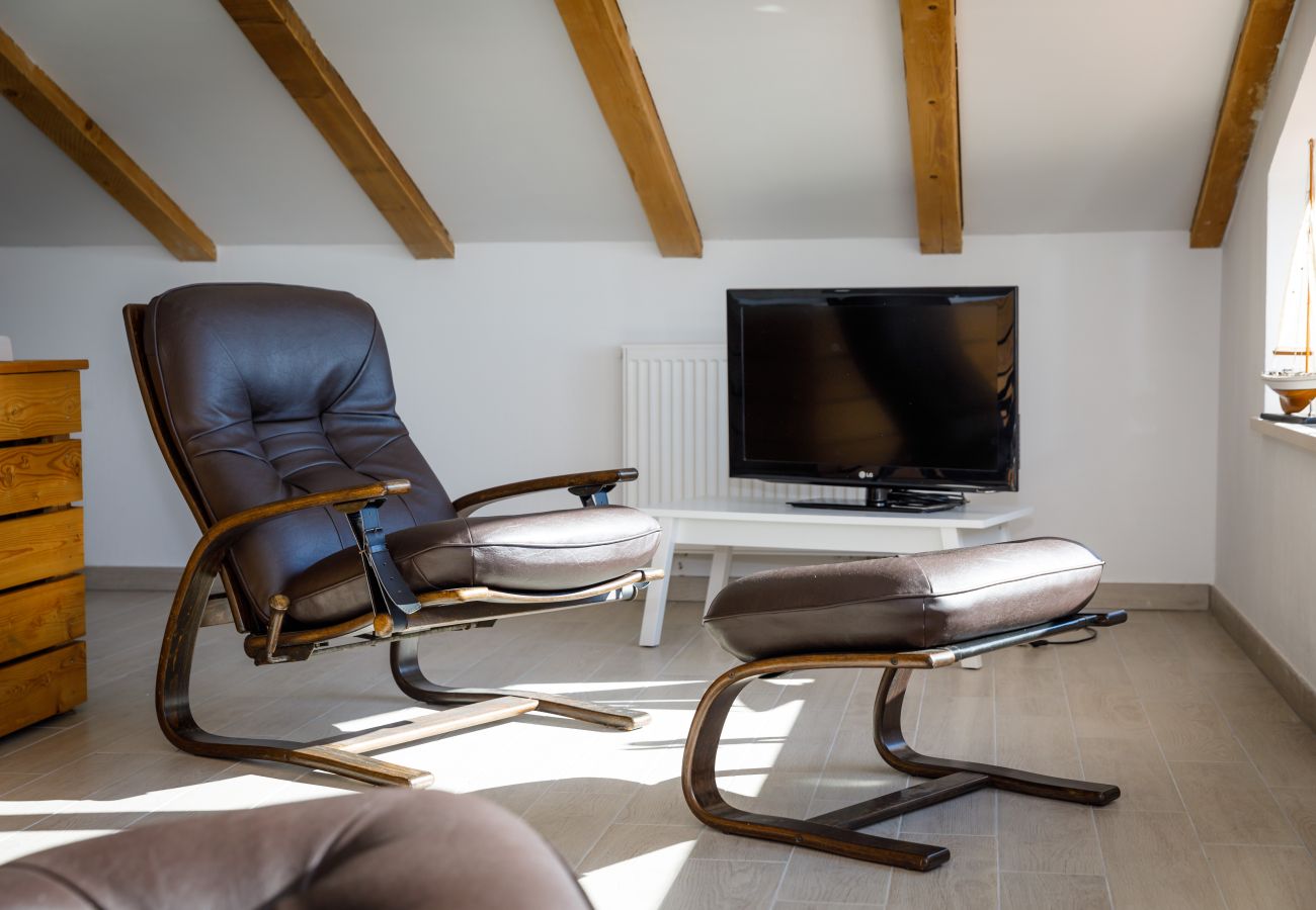 Villa in Opatija - Villa Ivetta for 10 people near Opatija with sea view & children playground