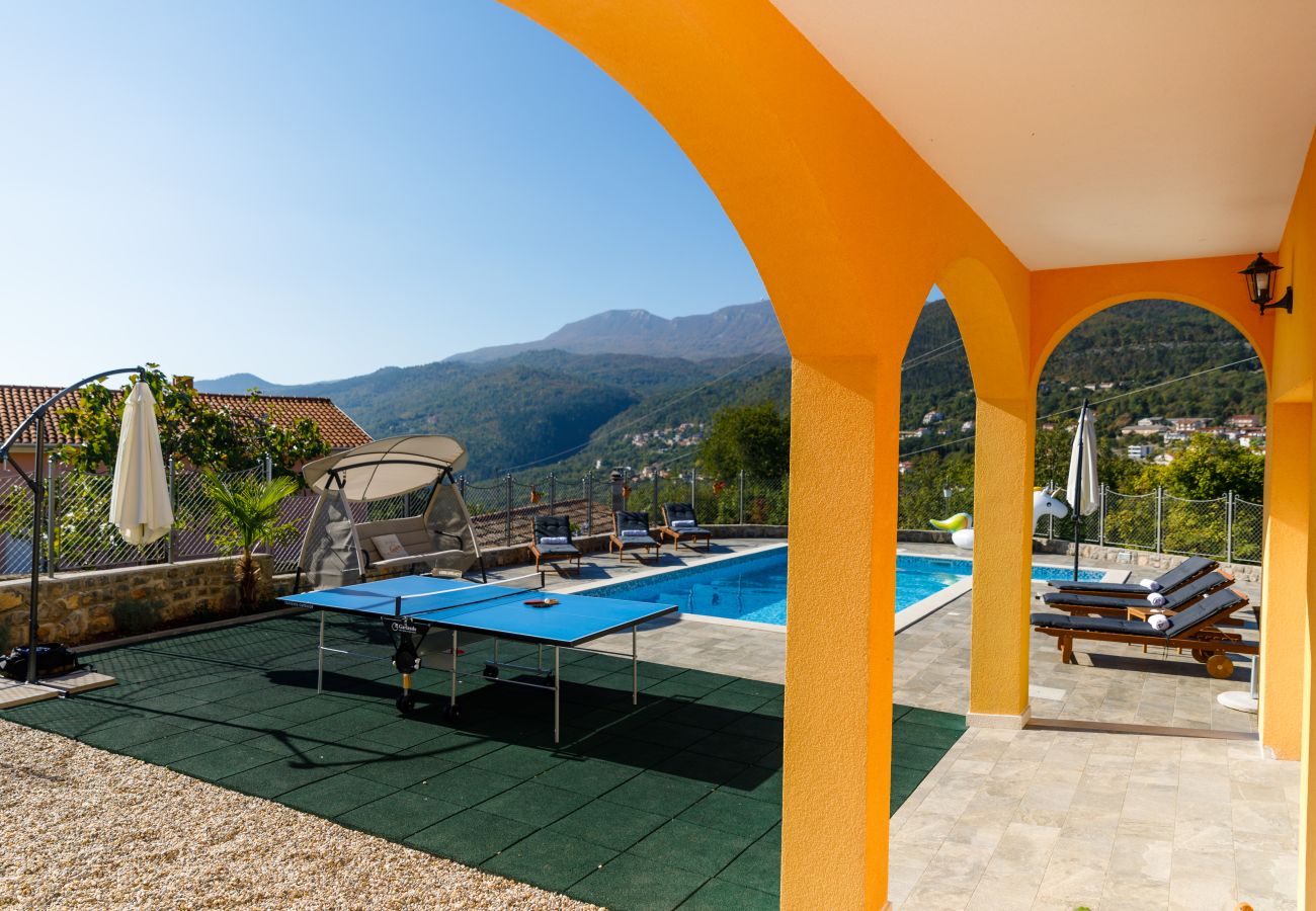 Villa in Opatija - Villa Ivetta for 10 people near Opatija with sea view & children playground