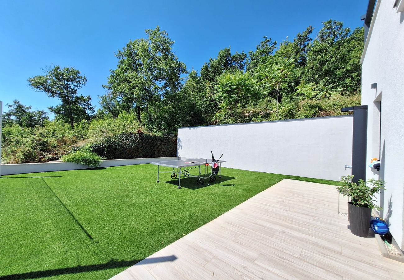 Villa in Mošcenicka Draga - Villa Levant for 10 people near Opatija with jacuzzi & sea view