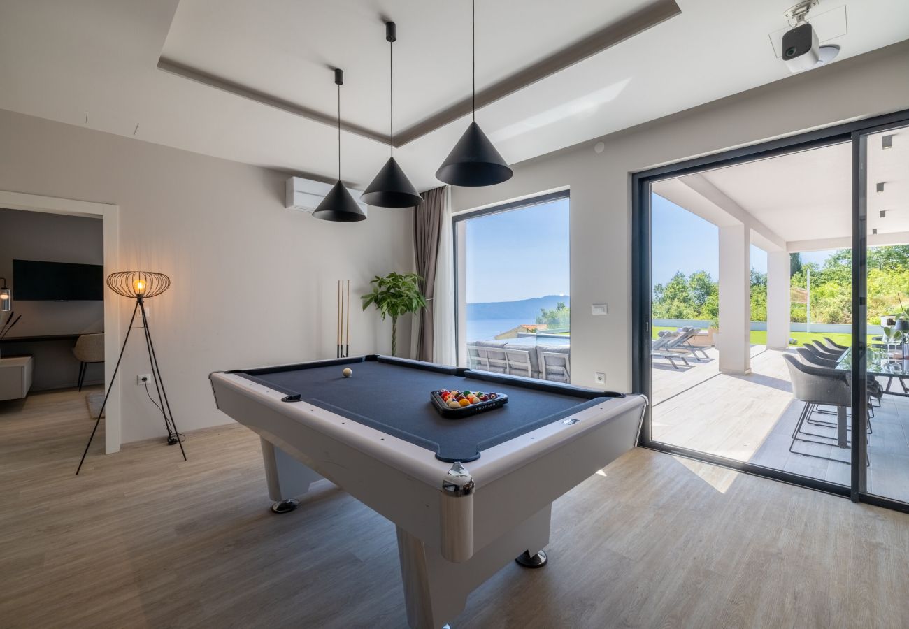 Villa in Mošcenicka Draga - Villa Levant for 10 people near Opatija with jacuzzi & sea view