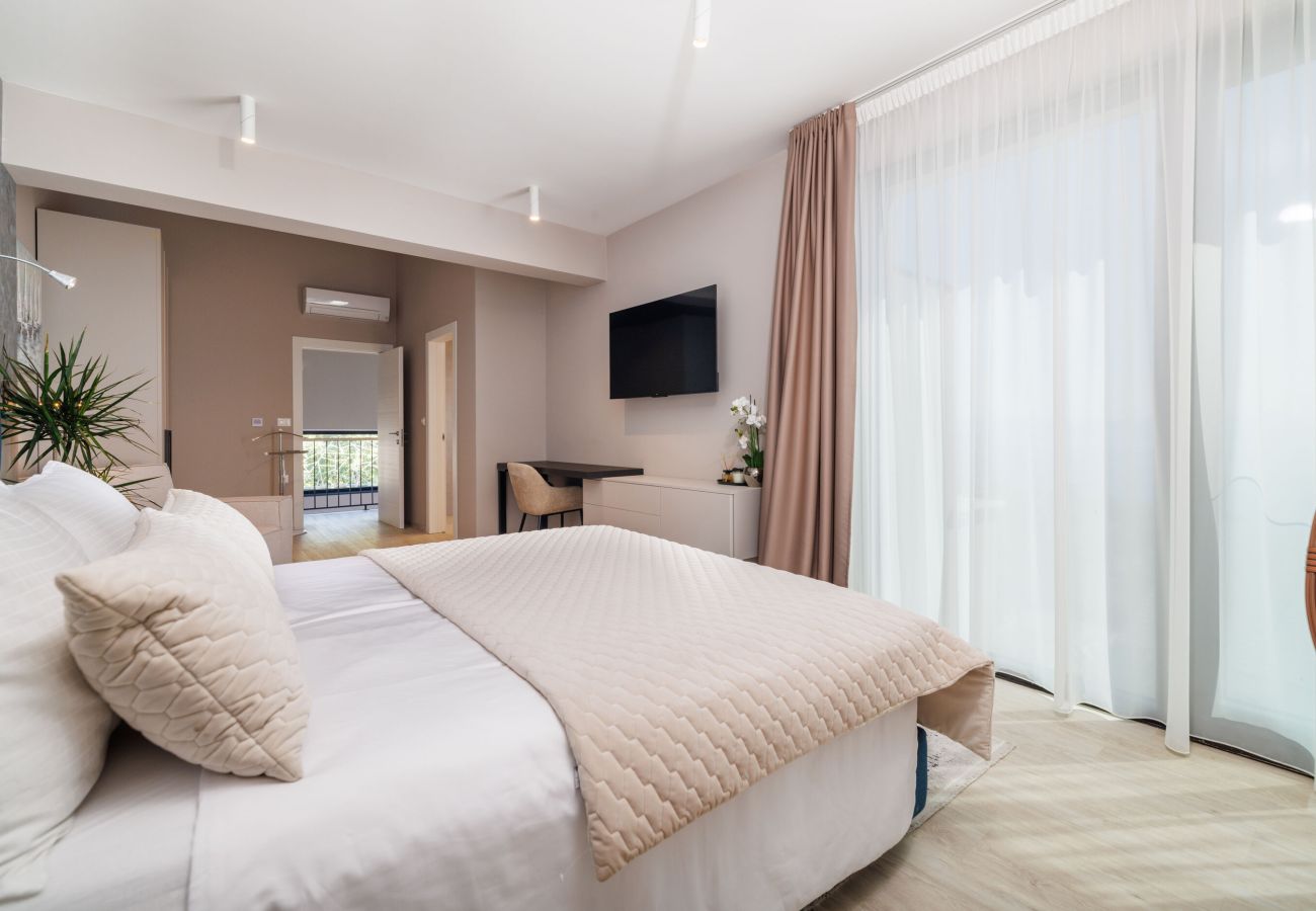 Villa in Mošcenicka Draga - Villa Levant for 10 people near Opatija with jacuzzi & sea view