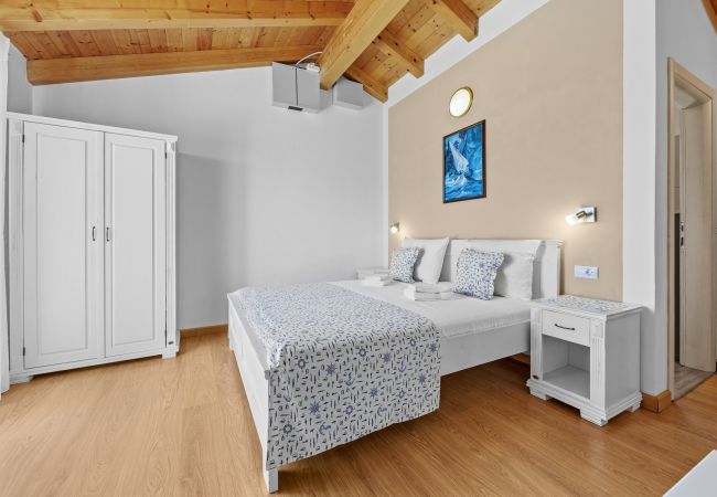 Villa in Bale - Villa Fuma for 6 persons with private pool & sea view in Central Istria  Villa in Bale - Villa Fuma for 6 persons with private pool & sea view in Central Istria