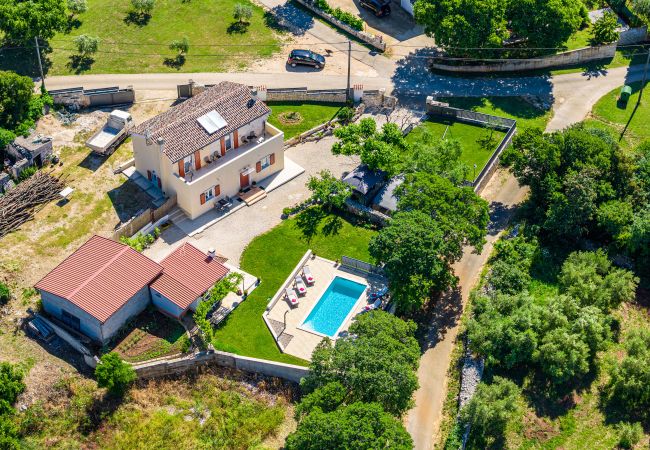 Villa in Bale - Villa Fuma for 6 persons with private pool & sea view in Central Istria  Villa in Bale - Villa Fuma for 6 persons with private pool & sea view in Central Istria