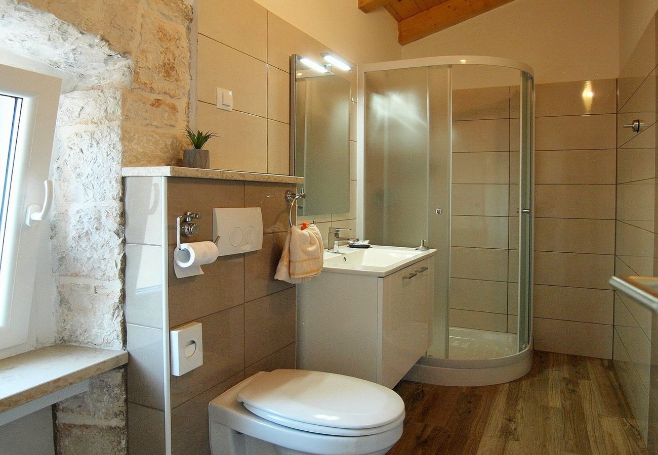 Villa in Bale - Villa Fuma up to 6 persons with private pool & sea view in Central Istria 