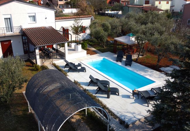 Villa in Valbandon - Villa Grace Felice for 8 people with private pool & only 2 km from the beach near Fažana Villa in Valbandon - Villa Grace Felice for 8 people with private pool & only 2 km from the beach near Fažana