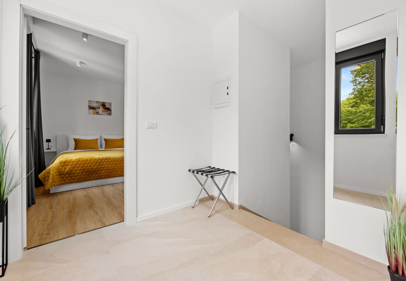 Villa in Marcana - Villa Minka near Pula for 4 people with private pool and jacuzzi