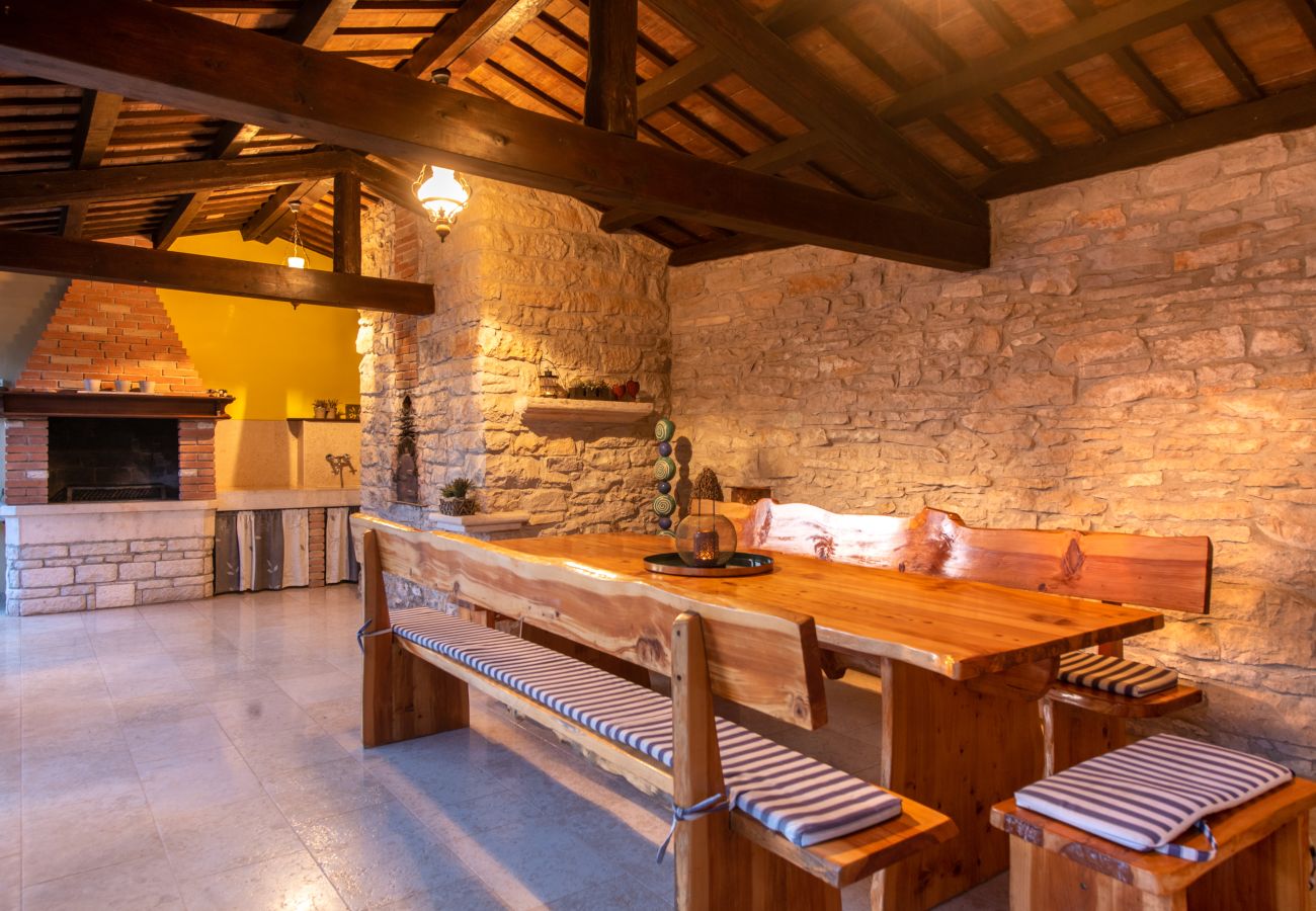 Villa in Krnica - Villa Orada for 6 people with private pool & only 2.5 km from the beach