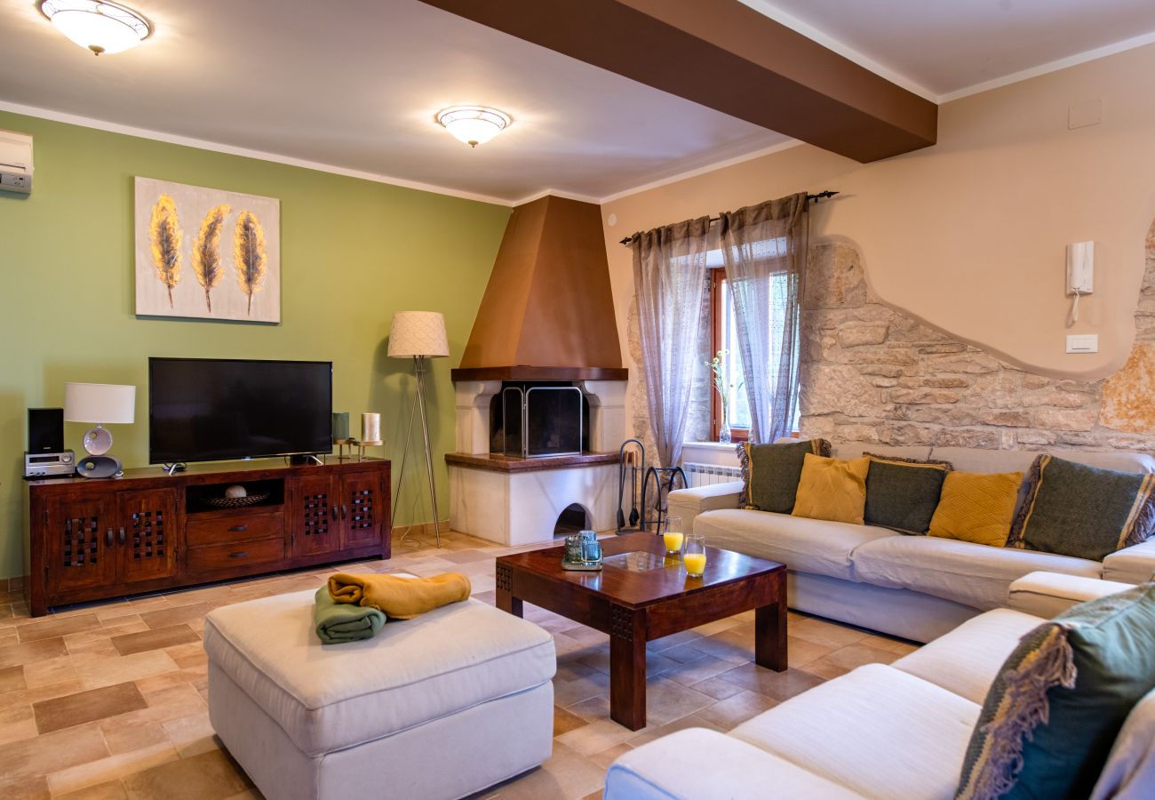 Villa in Krnica - Villa Orada for 6 people with private pool & only 2.5 km from the beach