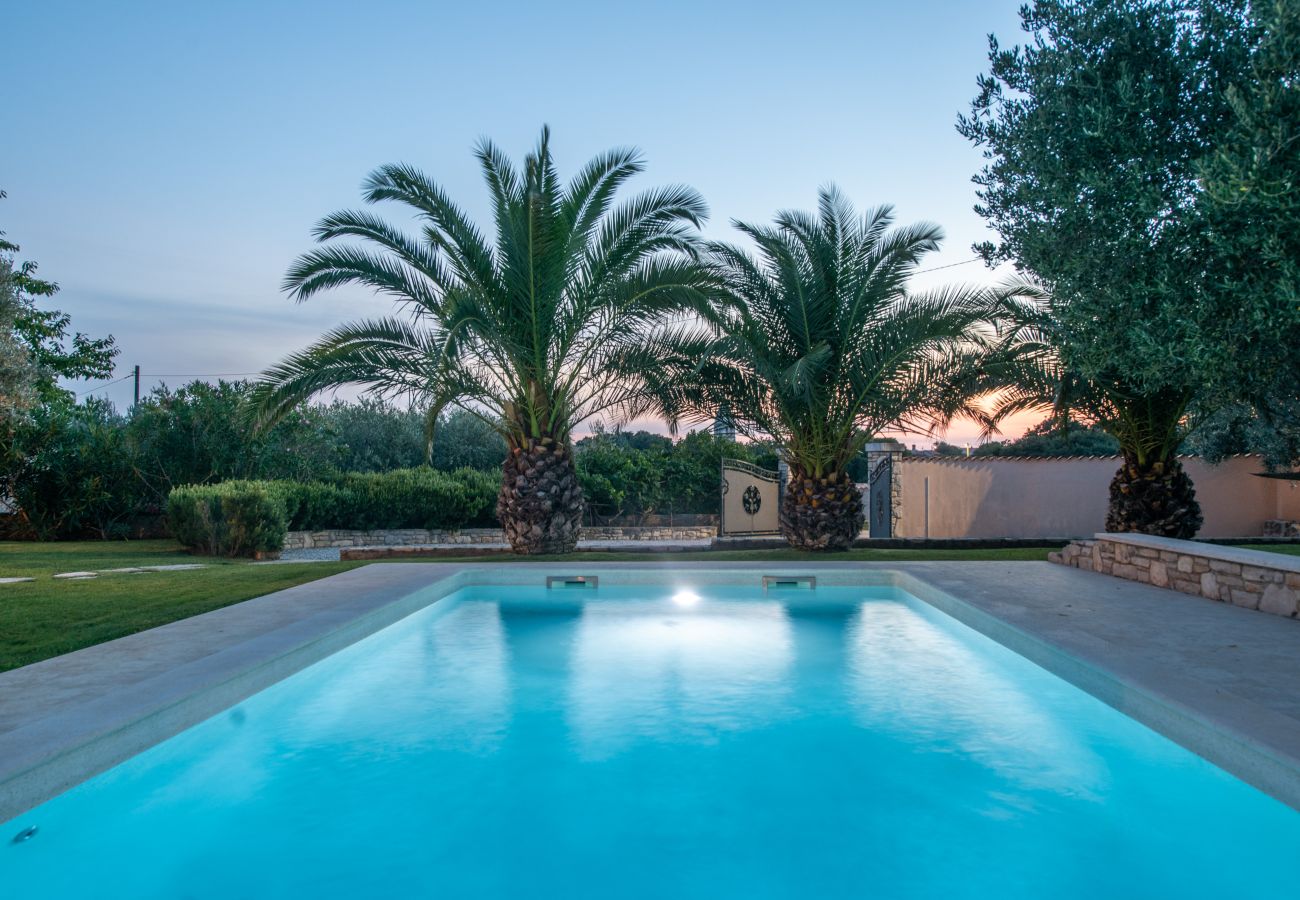 Villa in Krnica - Villa Orada for 6 people with private pool & only 2.5 km from the beach
