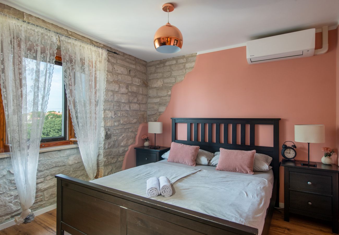 Villa in Krnica - Villa Orada for 6 people with private pool & only 2.5 km from the beach