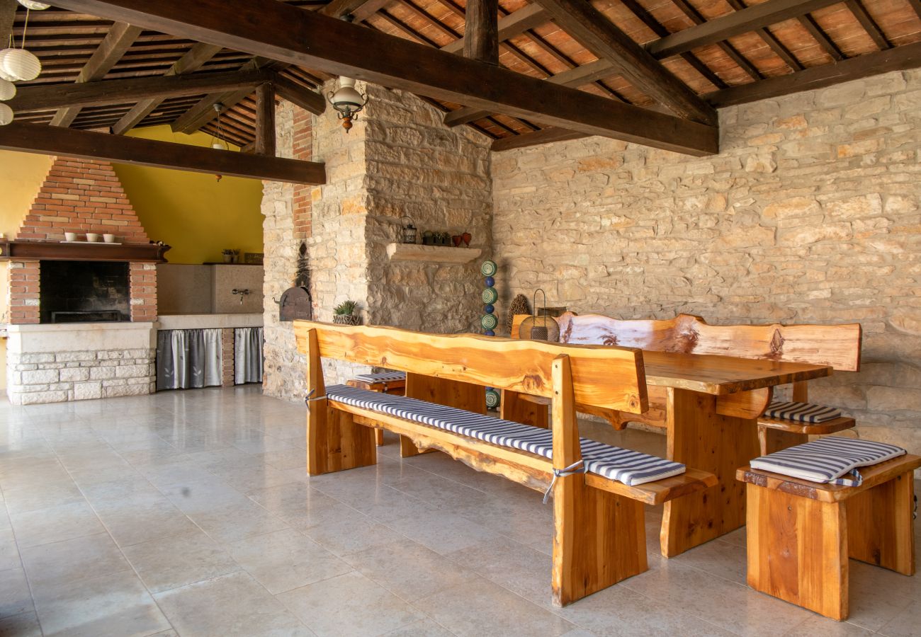 Villa in Krnica - Villa Orada for 6 people with private pool & only 2.5 km from the beach