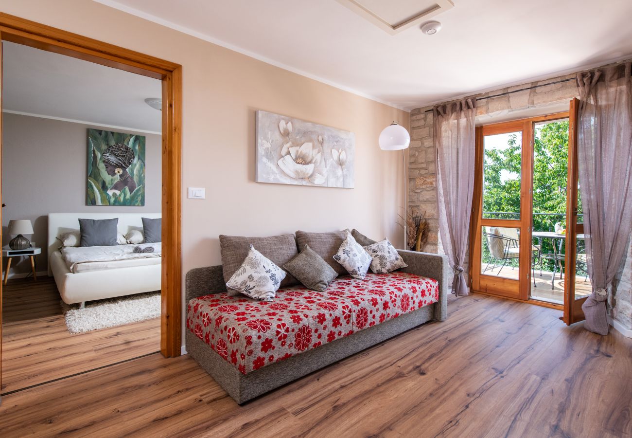 Villa in Krnica - Villa Orada for 6 people with private pool & only 2.5 km from the beach