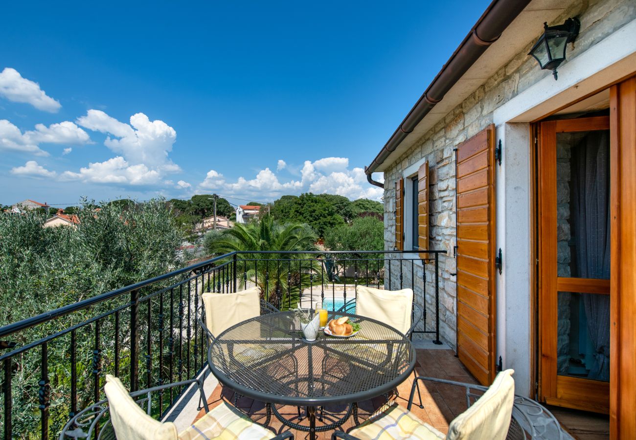 Villa in Krnica - Villa Orada for 6 people with private pool & only 2.5 km from the beach