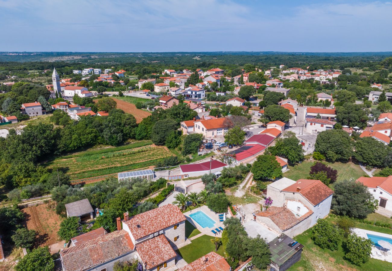 Villa in Krnica - Villa Orada for 6 people with private pool & only 2.5 km from the beach