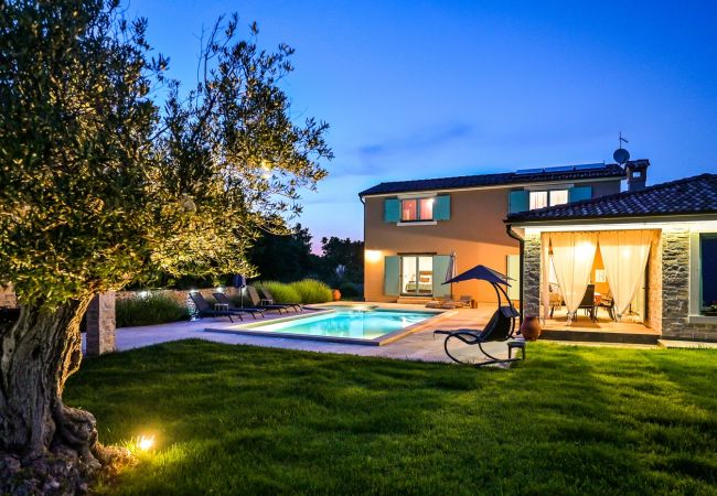 Villa in Juršici - Villa Desire for 10 people in Central Istria with private 53 m2 pool and pet friendly  Villa in Juršici - Villa Desire for 10 people in Central Istria with private 53 m2 pool and pet friendly