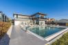 Villa in Valentici - Villa Sara for 10 people near Novigrad with sea view and salt- water pool Villa in Valentici - Villa Sara for 10 people near Novigrad with sea view and salt- water pool