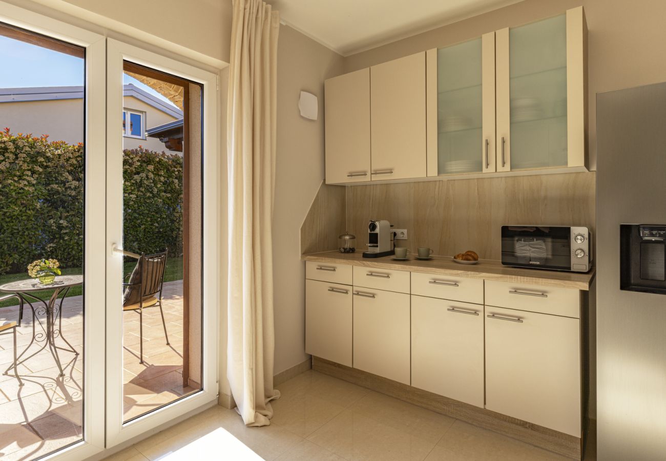 Villa in Sveta Marija na Krasu - Villa Giardino Verde for 8 people near Umag with private pool