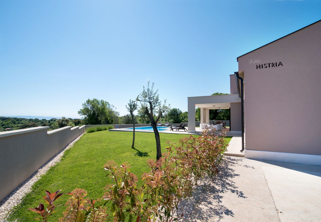 Villa in Kavran - Villa Histria for 6 people near Pula with private pool & sea view