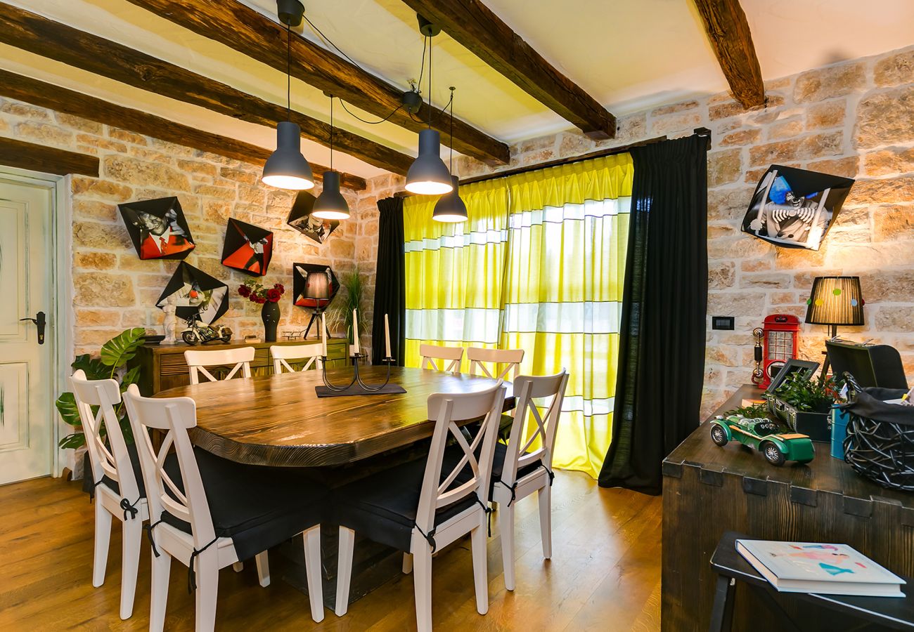 Villa in Banki - Villa ARtIEN for 8 people with 32m2 private pool & pet friendly